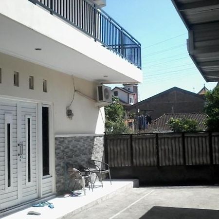 Kost 3R Idaman Villa Semarang Exterior photo